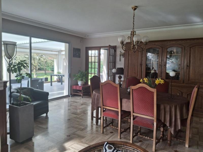 Propriété - 193 m² - 7 pièces