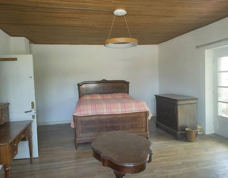 Demeure - 150 m² - 5 pièces