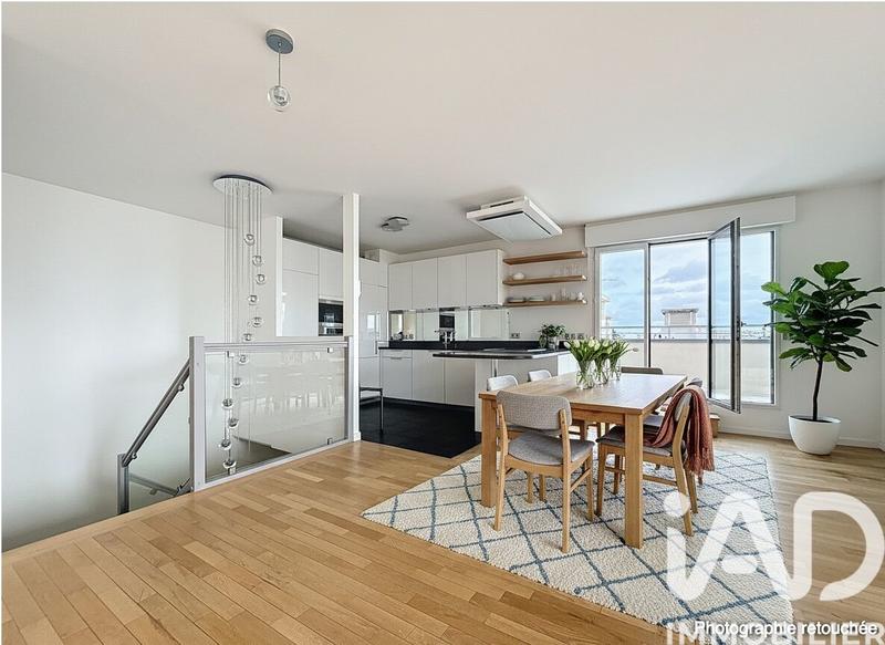 Appartement - 121 m² - 4 pièces