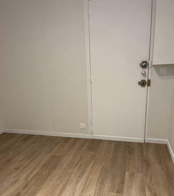 Studio - 13 m² - 1 pièce