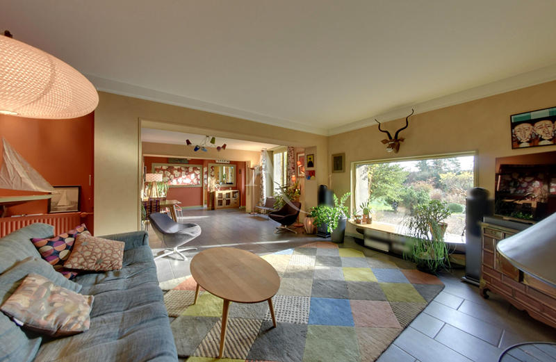 Maison - 207 m² - 6 pièces