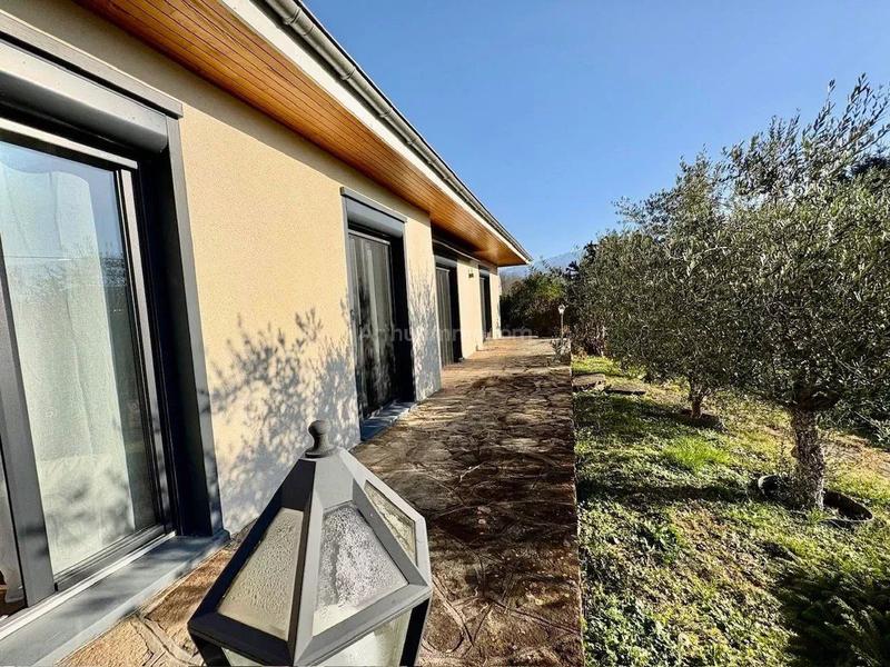 Maison - 143 m² - 5 pièces