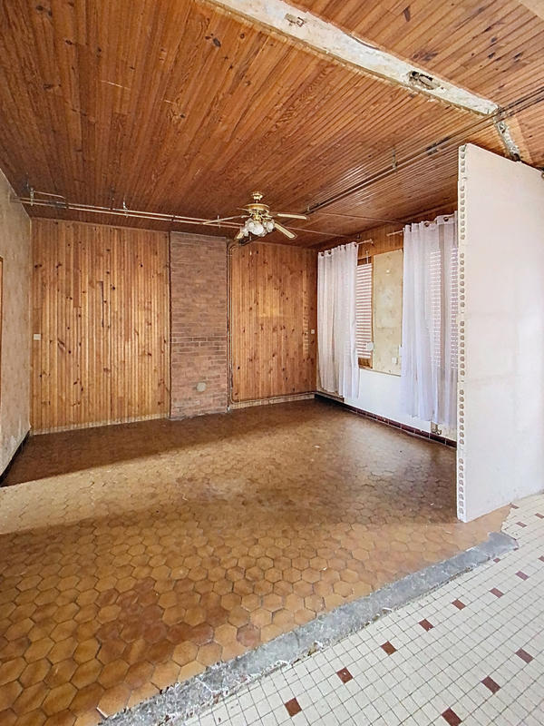 Maison - 144 m² - 9 pièces