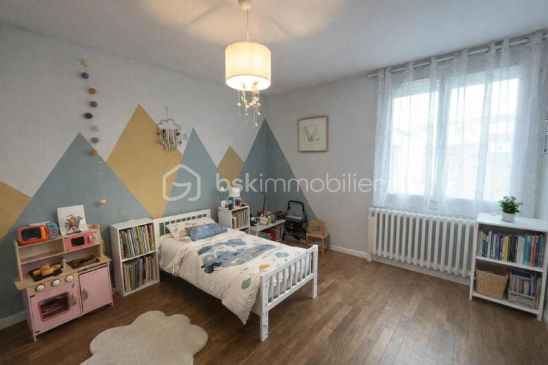 Maison - 113 m² - 5 pièces