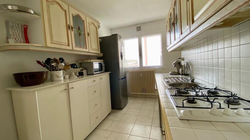 Appartement - 72 m² - 4 pièces