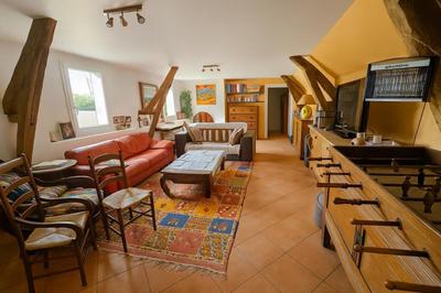 Propriété - 220 m² - 9 pièces