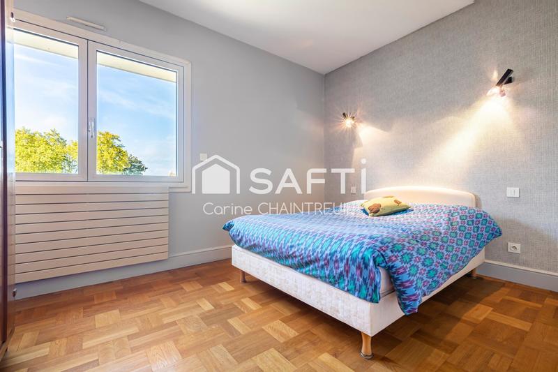 Maison - 178 m² - 7 pièces