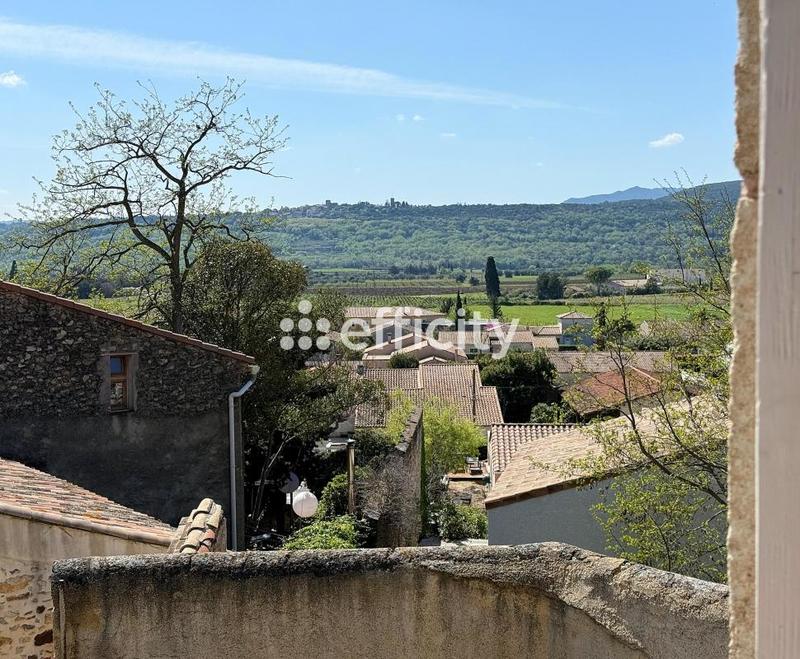 Maison - 218 m² - 6 pièces