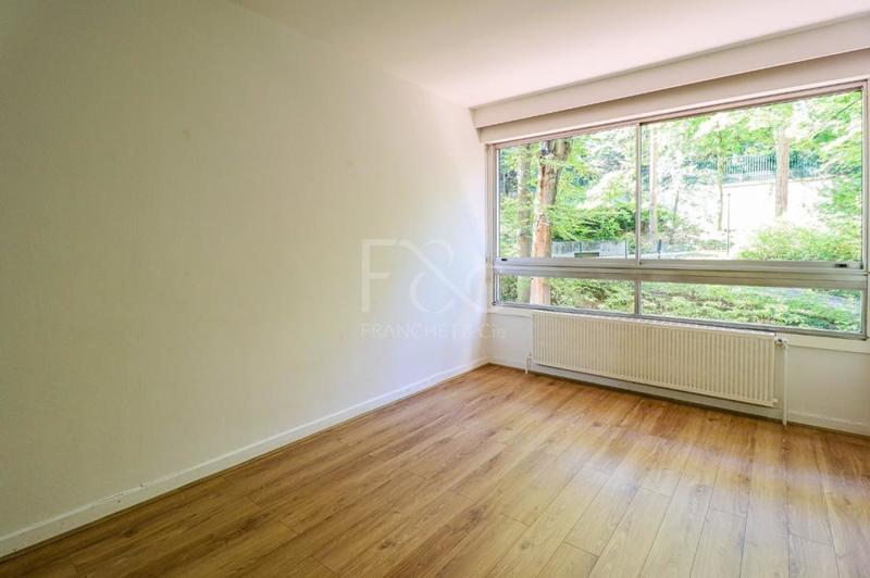 Appartement - 105 m² - 4 pièces