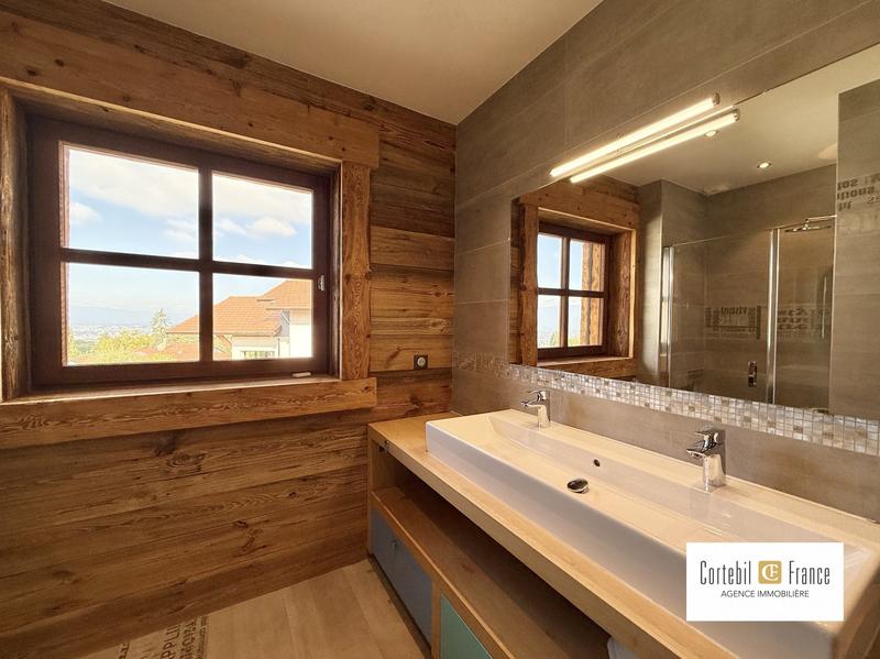 Châlet - 319 m² - 12 pièces