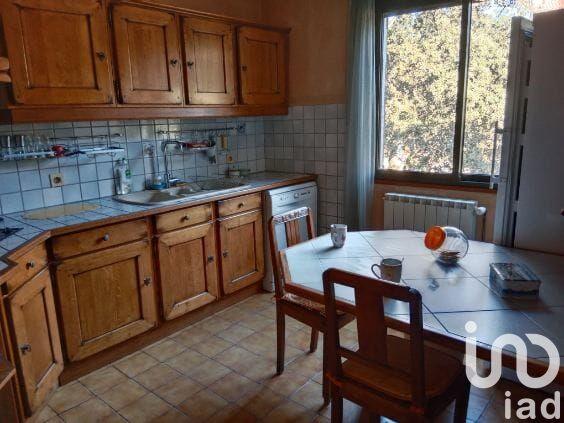 Maison - 98 m² - 5 pièces