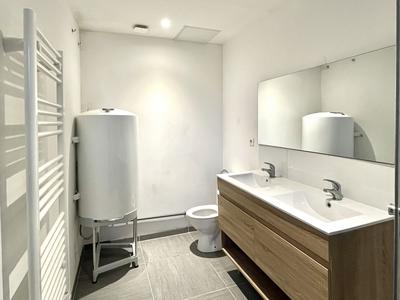 Appartement - 61 m² - 2 pièces