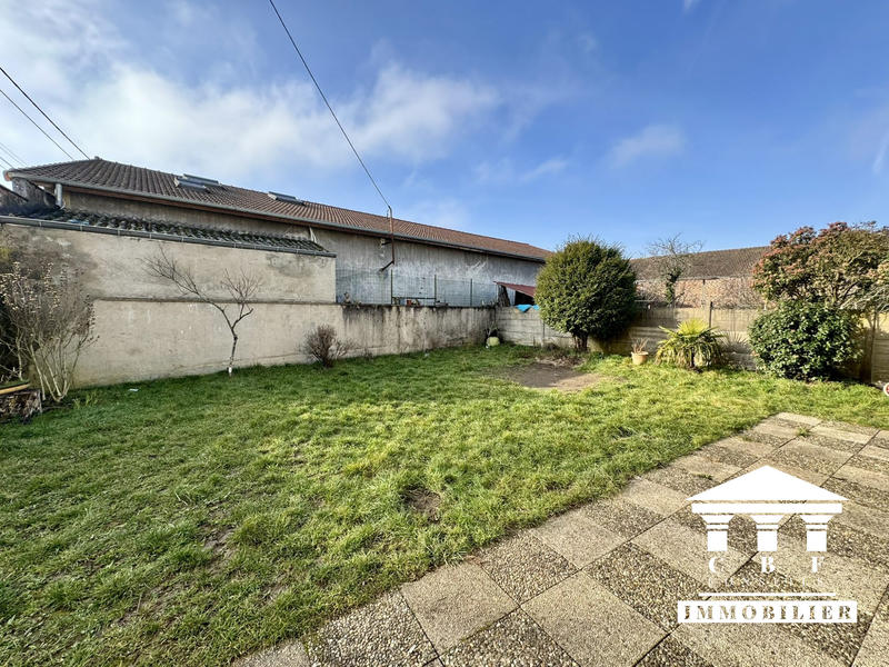 Maison - 145 m² - 6 pièces