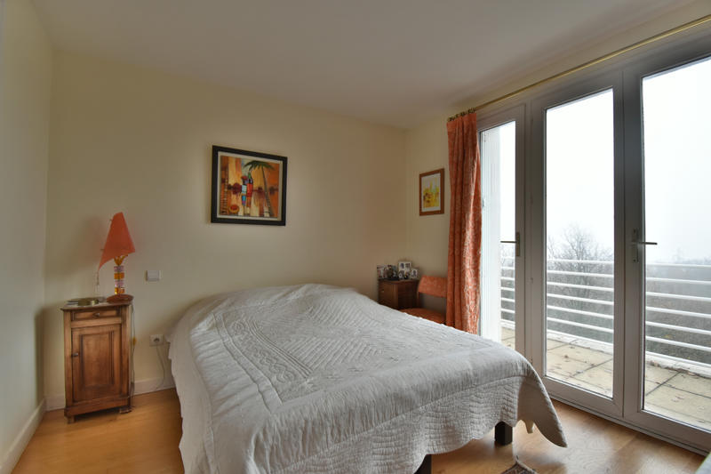 Maison - 146 m² - 7 pièces