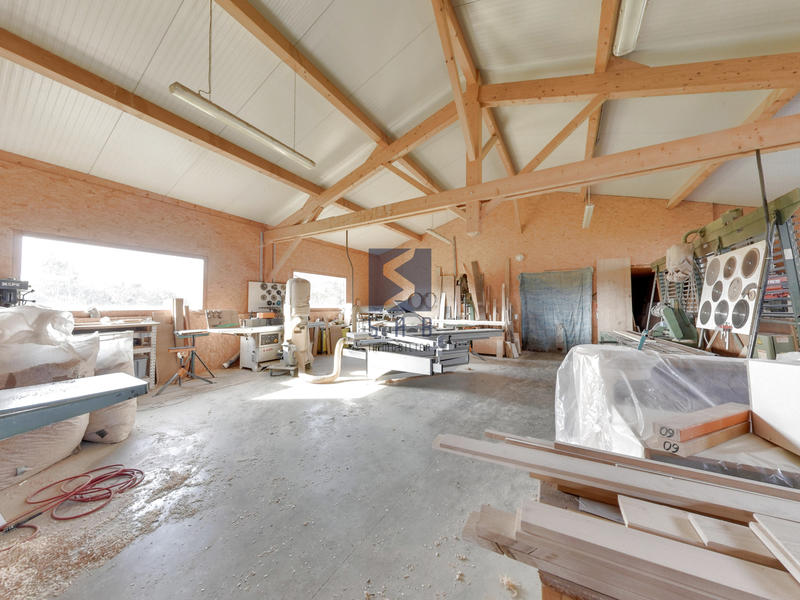 Maison - 160 m² - 5 pièces