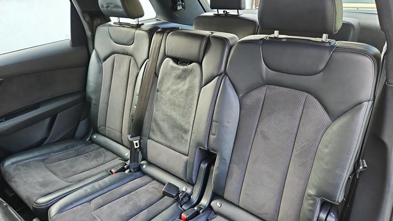 Audi Q7 II 3.0 Tdi V6 272 Quattro Tiptronic8 s line - 7 places Automatique