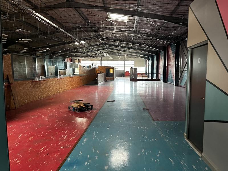 Local commercial - 1 000 m²