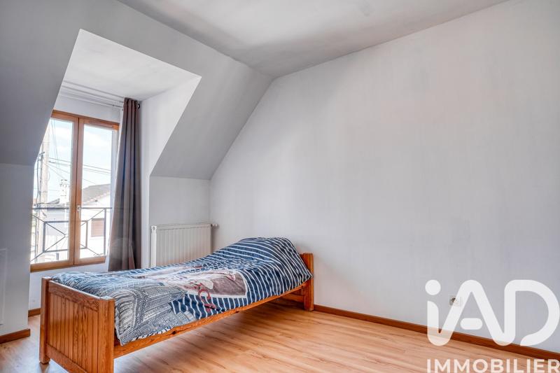 Maison - 136 m² - 7 pièces