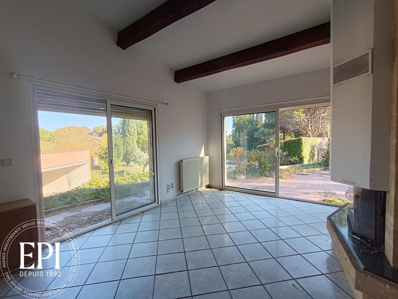 Propriété - 170 m² - 7 pièces
