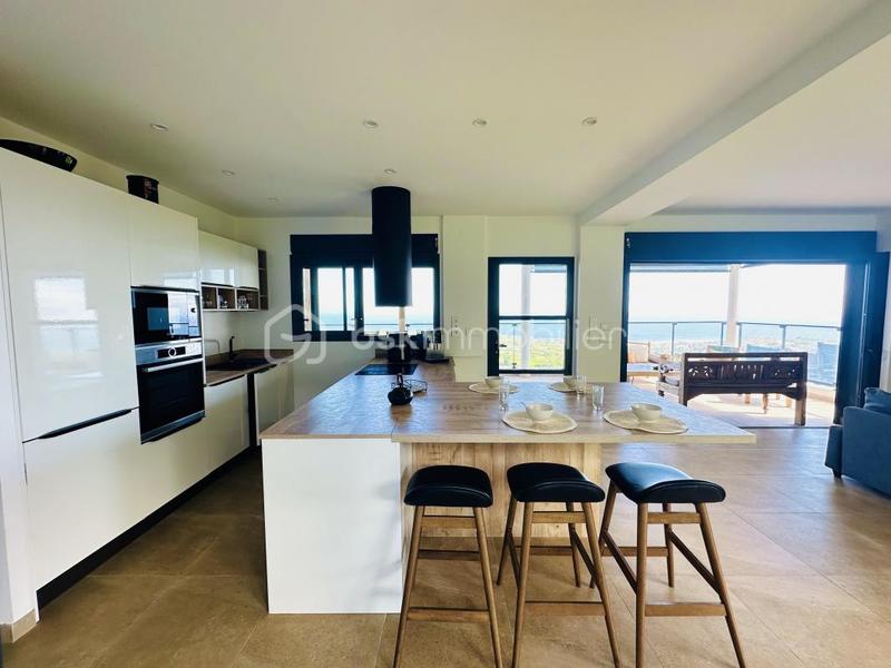 Villa - 139 m² - 5 pièces