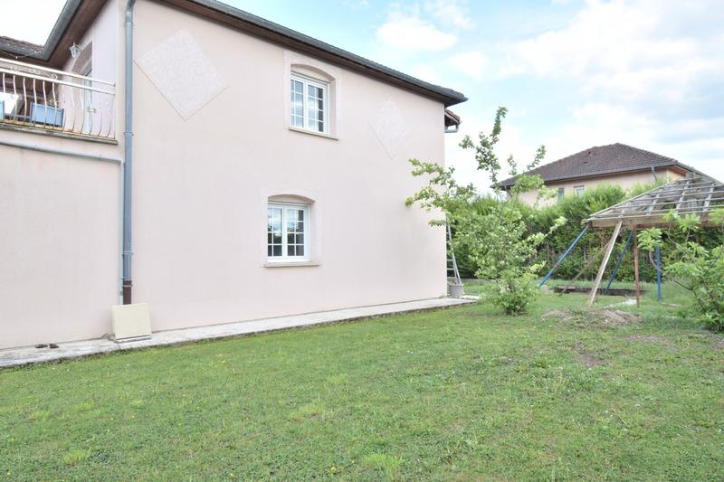 Maison - 97 m² - 5 pièces