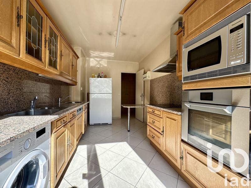 Appartement - 76 m² - 3 pièces