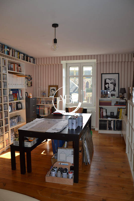 Maison - 160 m² - 8 pièces