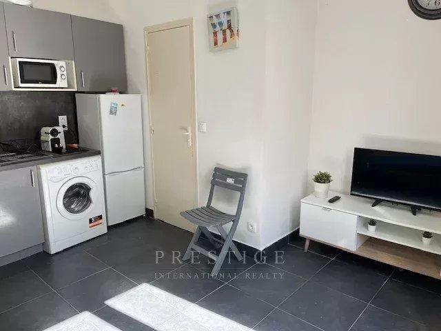 Appartement - 15 m² - 1 pièce