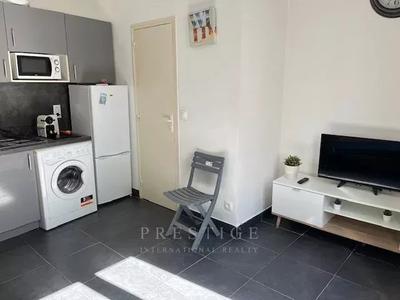 Appartement - 15 m² - 1 pièce
