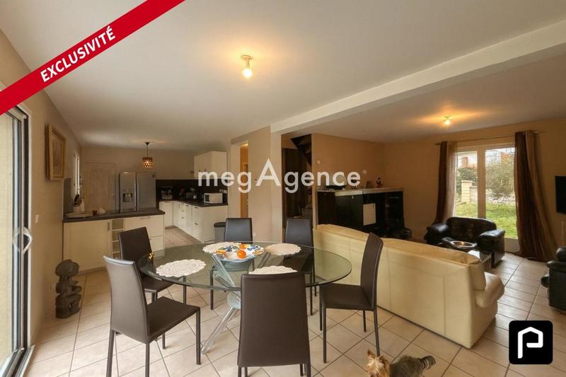 Maison - 123 m² - 6 pièces