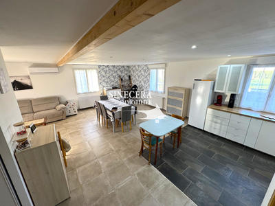 Maison - 150 m² - 4 pièces