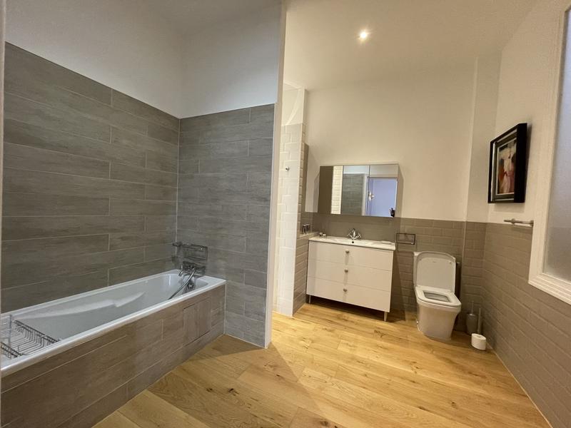 Appartement - 112 m² - 4 pièces