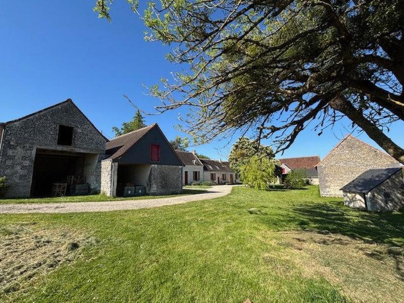 Maison - 230 m² - 8 pièces