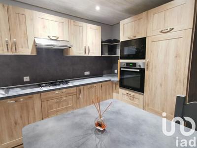 Maison - 103 m² - 8 pièces