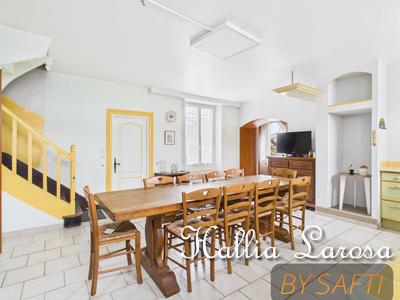 Maison de ville - 163 m² - 7 pièces