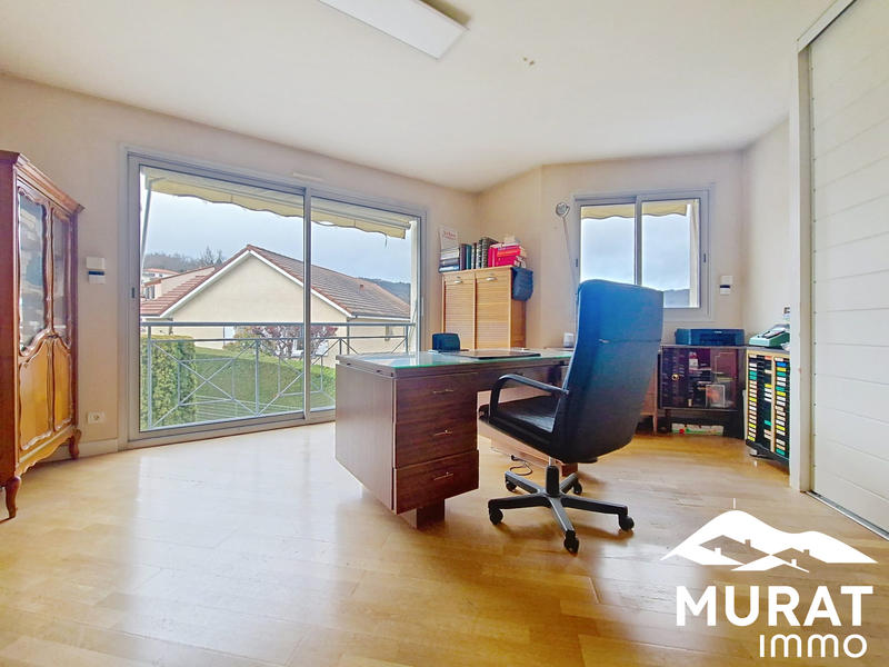 Villa - 250 m² - 7 pièces