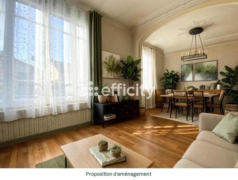 Pavillon - 250 m² - 8 pièces