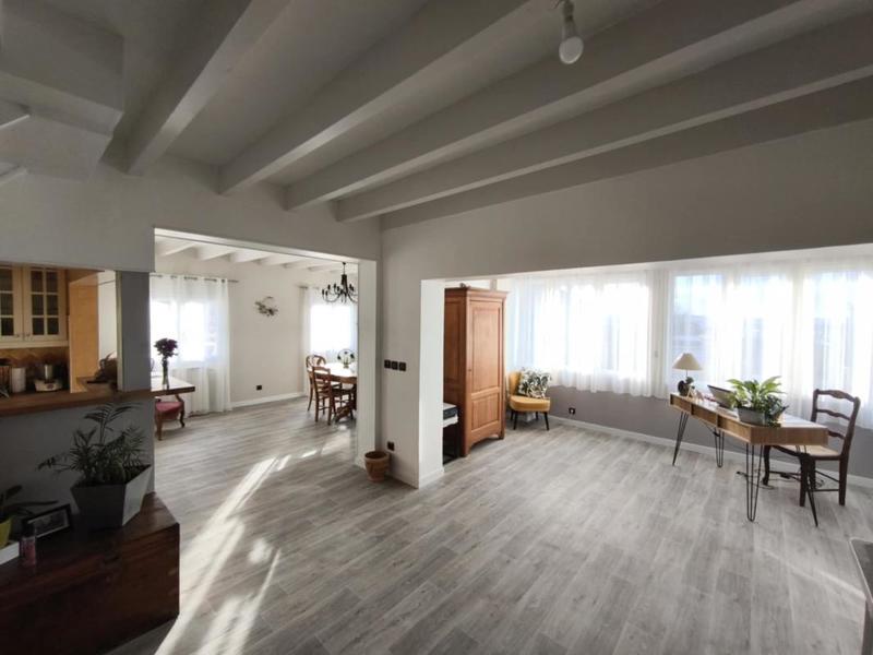 Maison - 145 m² - 7 pièces