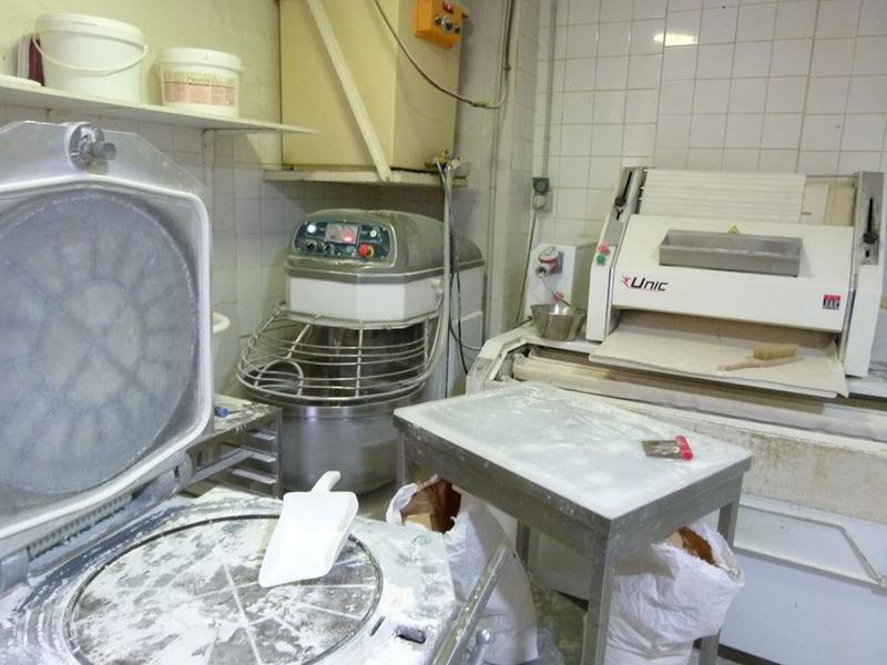 Fonds de commerce - Local commercial - 115 m²