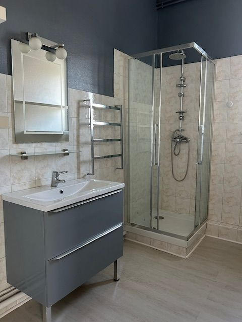 Appartement - 97 m² - 4 pièces