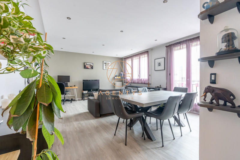 Appartement - 74 m² - 4 pièces