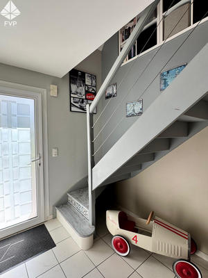 Maison - 170 m² - 7 pièces