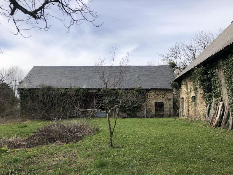 Maison ancienne - 300 m² - 2 pièces