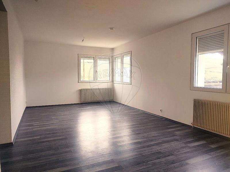 Maison - 91 m² - 5 pièces