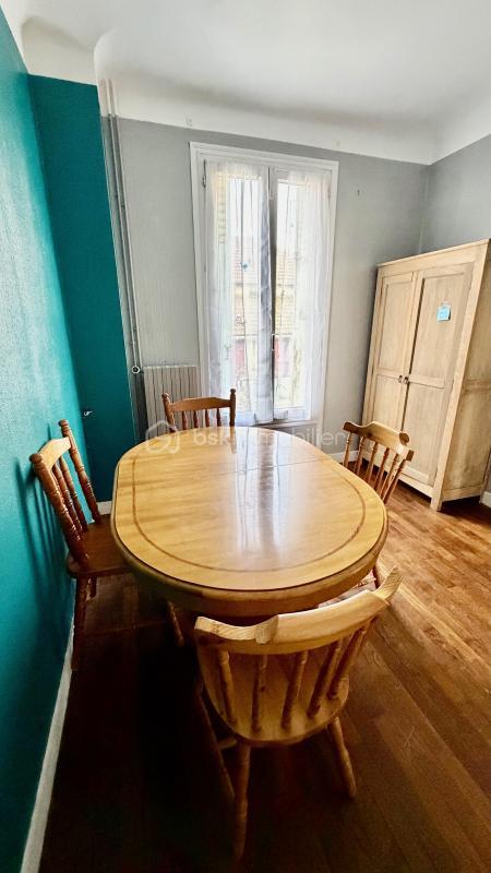 Maison - 95 m² - 5 pièces