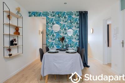 Chambre - 11 m² - 1 pièce