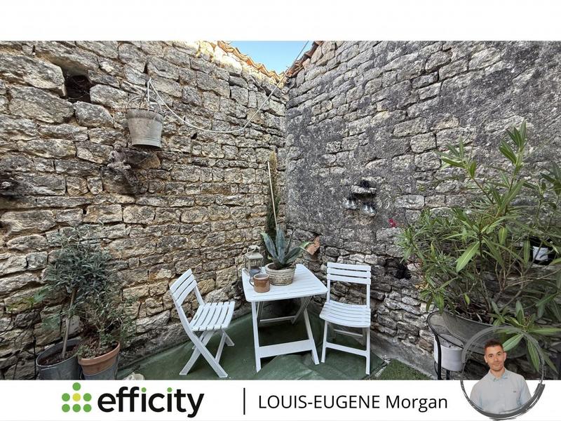 Immeuble - 220 m² - 11 pièces