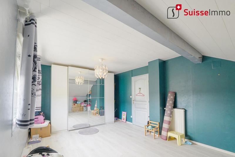 Maison - 188 m² - 9 pièces