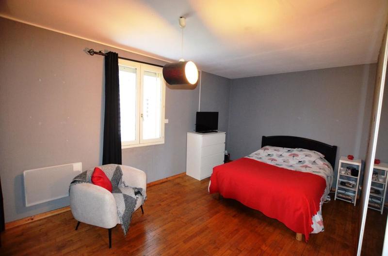 Maison en pierre - 129 m² - 5 pièces