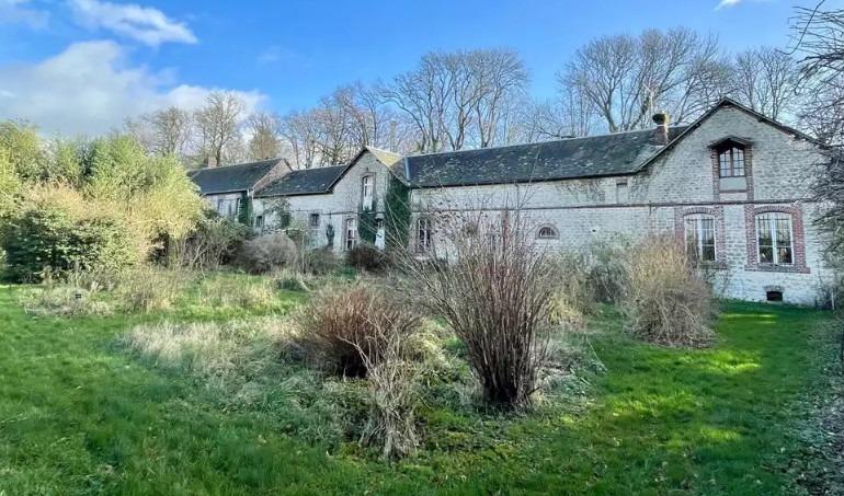 Manoir - 730 m² - 20 pièces